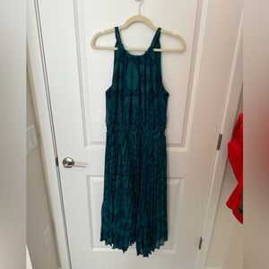 Teal pattern scoop neck midi cocktail dress